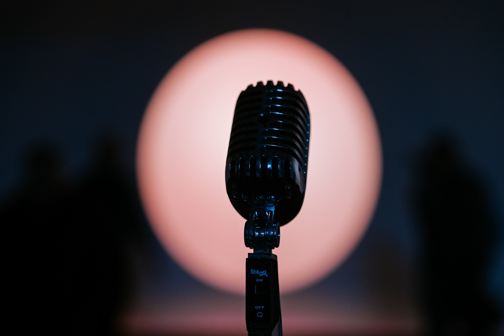 RealVibe Studio - Branim se